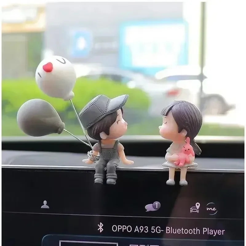 Cute Balloon Couple Resin Decor – Romantic Gift & Home Accent